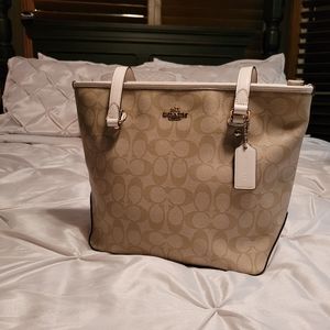 Coach gallery tote